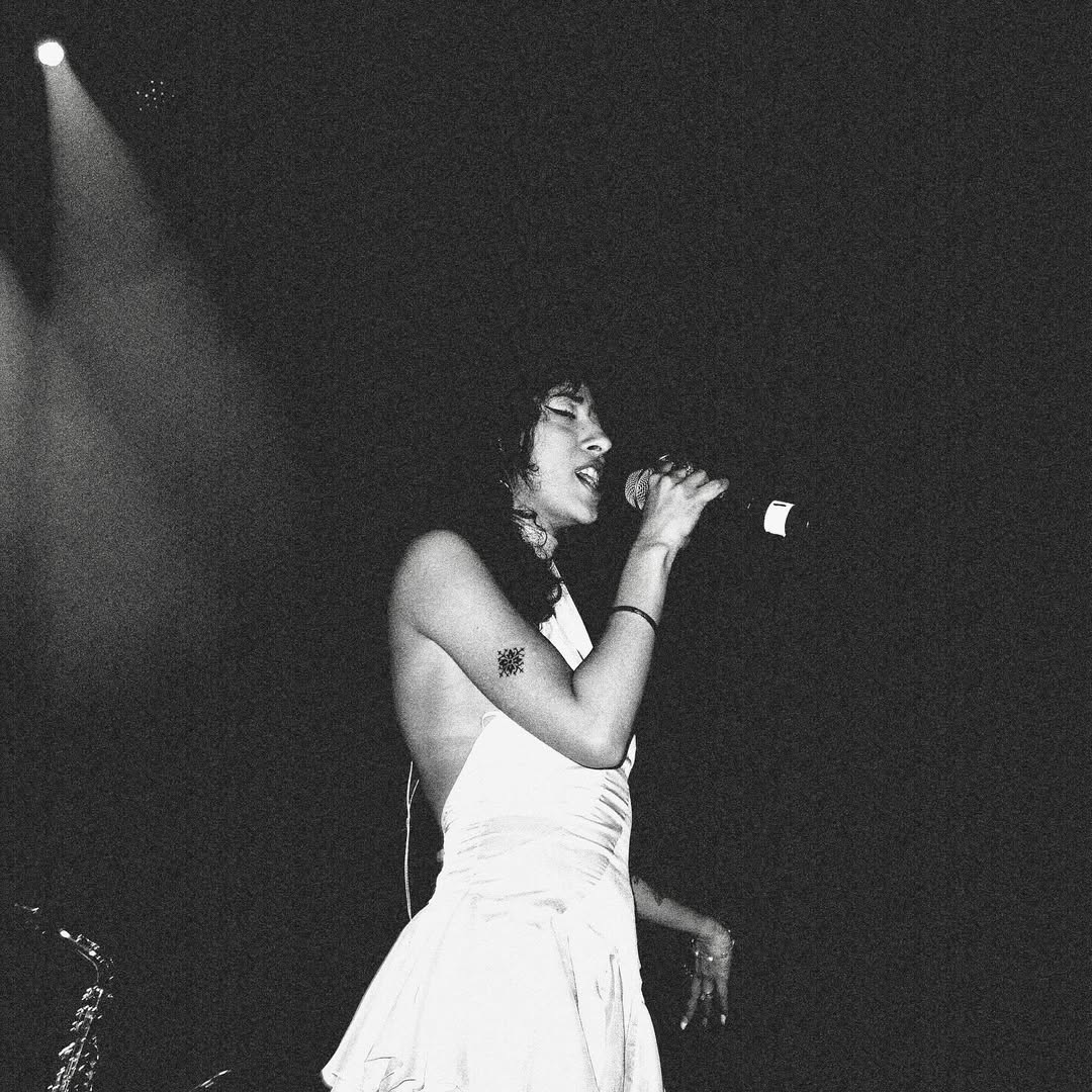 Ash and Felukah in Toronto. Photography by Daniel Victor, Editing/Retouching by Monopunk.