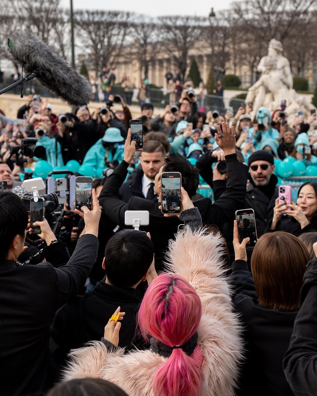street style at @dior AW 25’