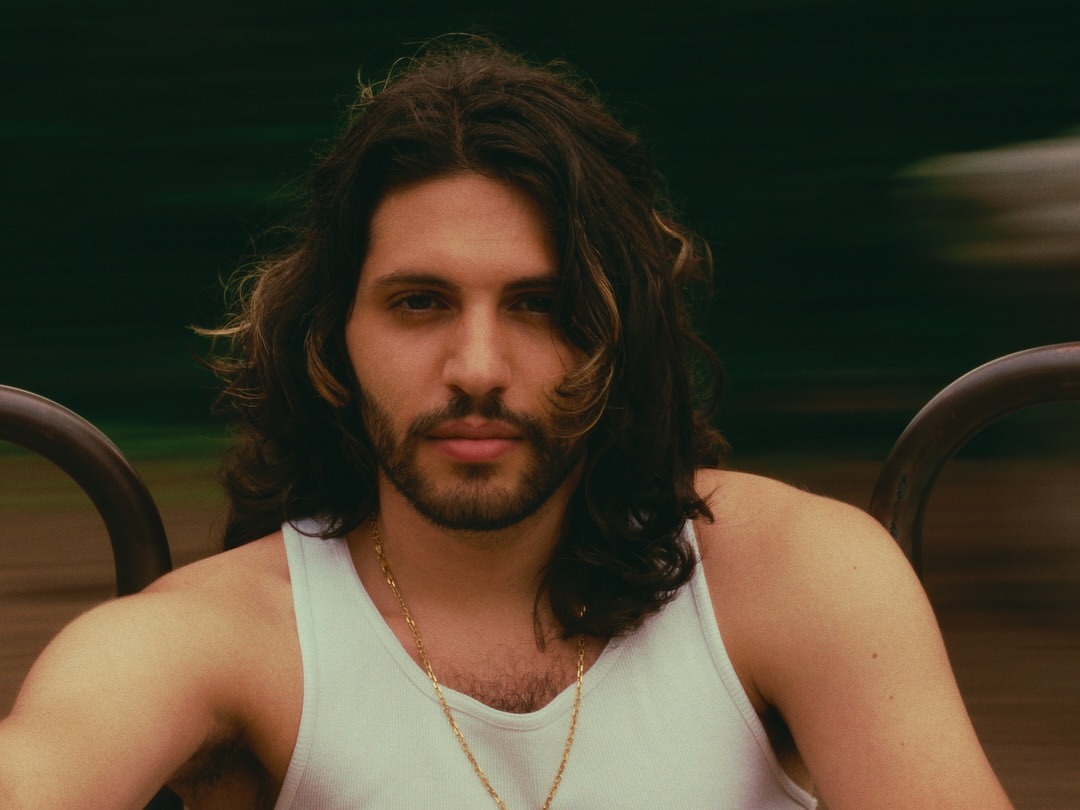 [VISUALIZER]

for @kazdouramusic newest single, Marhaba Ahlen

Shot, colored, edited by @elmoudia 08/08/2024