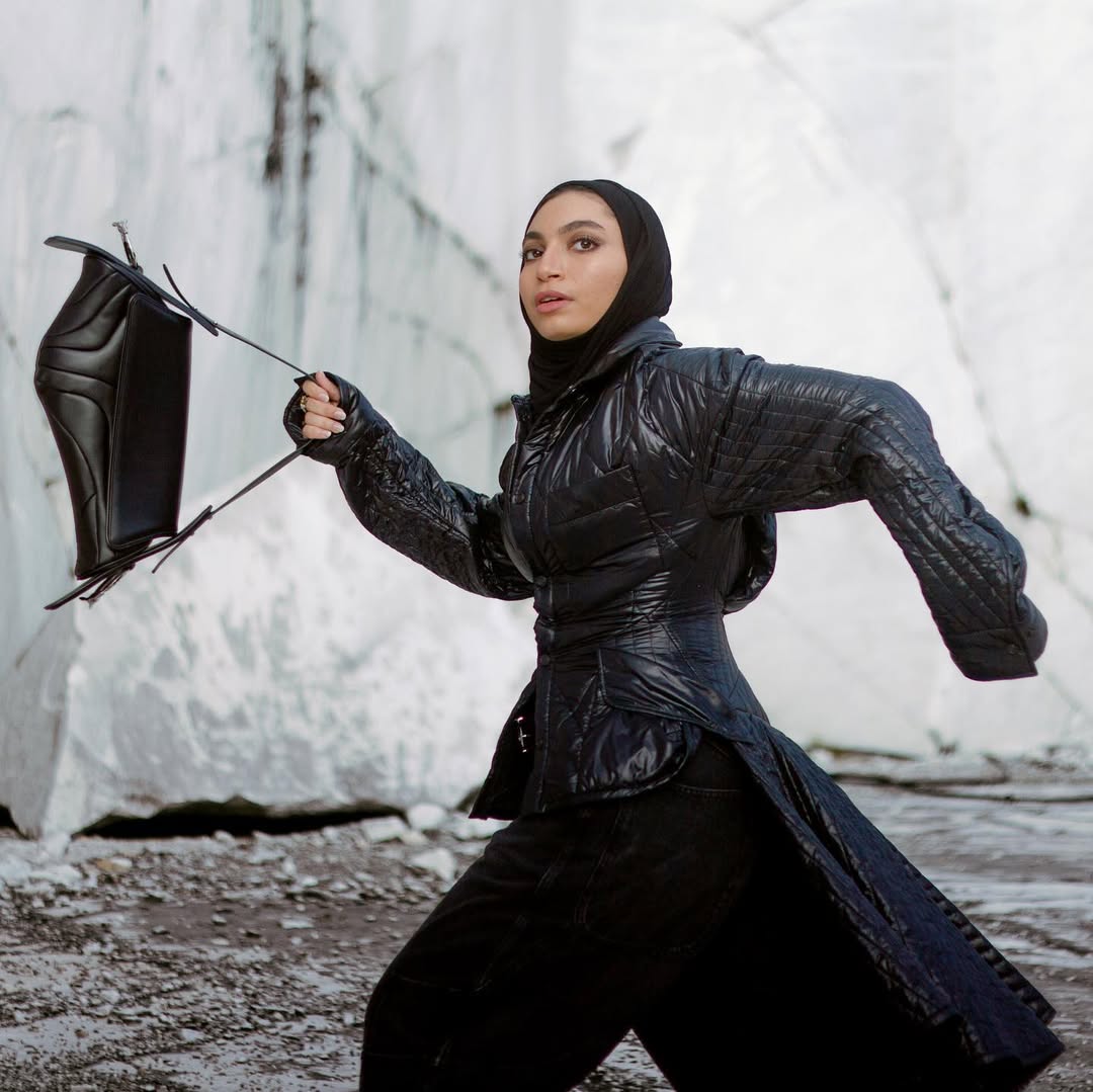 [ARCHIVE]
up close and personal
Photography by @picturaultra