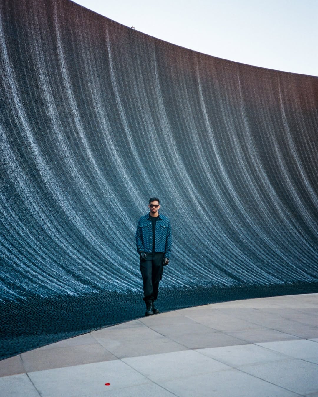 artist profile: @itsnovo

creative direction, styling & photography by @omarabulata, shot on 35mm.