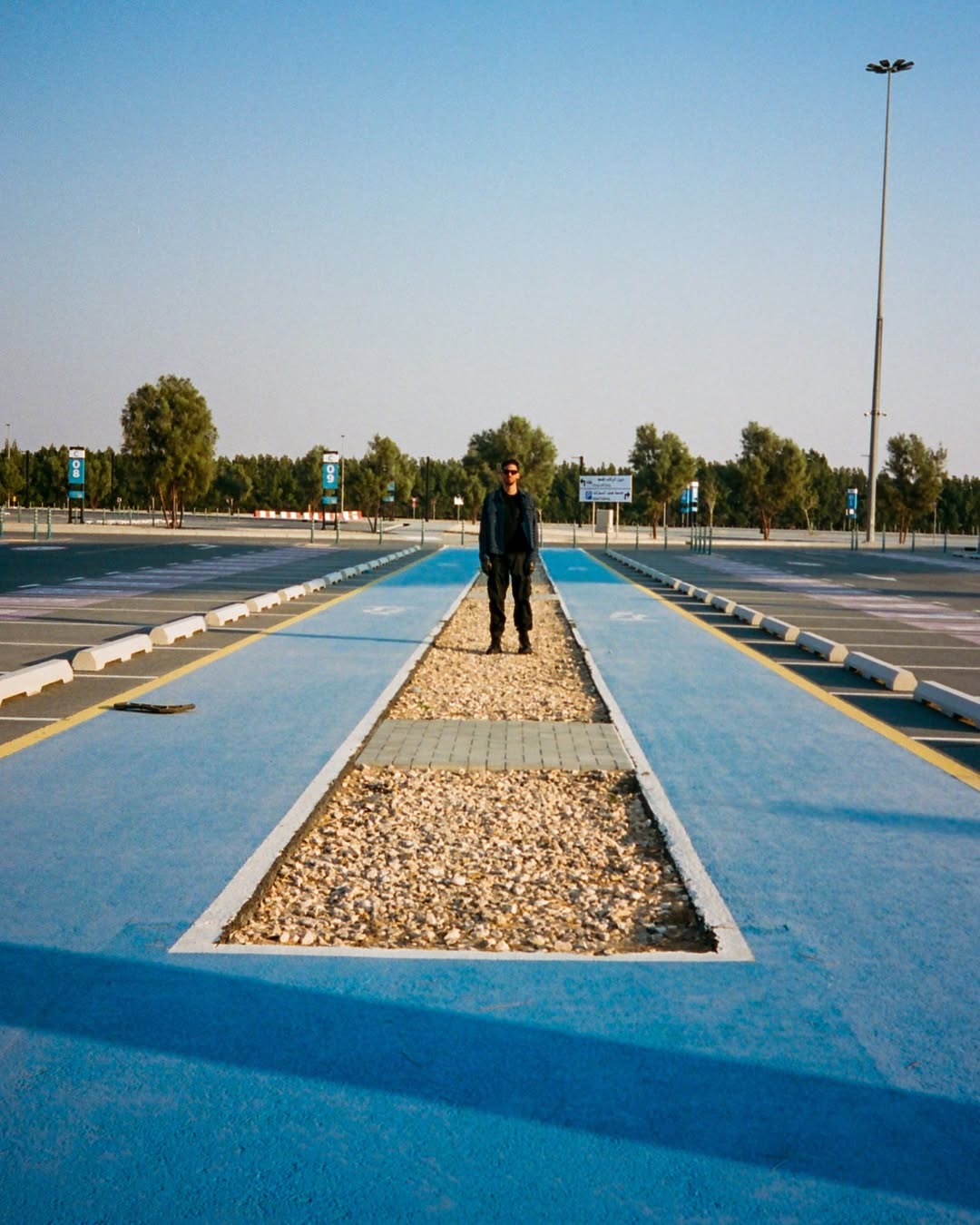 artist profile: @itsnovo

creative direction, styling & photography by @omarabulata, shot on 35mm.